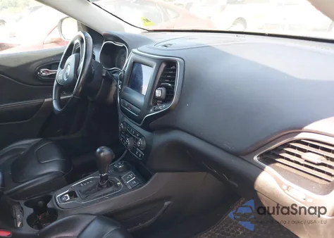 2019 Jeep Cherokee Latitude Plus 4X4 z USA, uszkodzony, nr VIN 1C4PJMLNXKD272707